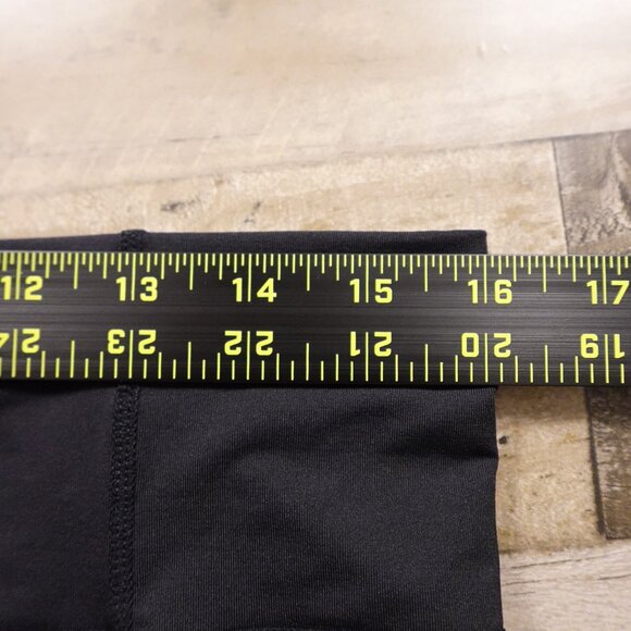 Athleta Colorblock Capri Leggings Women’s Large Black Blue 17.5” Inseam - Picture 7 of 12